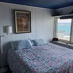 Moonlight Oceanfront Delight