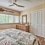 Kailua-Kona Condo With Pool And Ocean Views