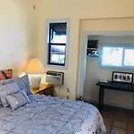 Holualoa Bungalows
