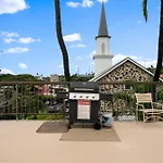 Big Island Kona Plaza By Coldwell Banker Island Vacations