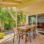 Ultimate Oceanfront Townhome Located On Kona Coast