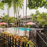 Downtown Hawaiian Paradise Condo With Hot Tub, Pool & Beach - Kona Islander Inn