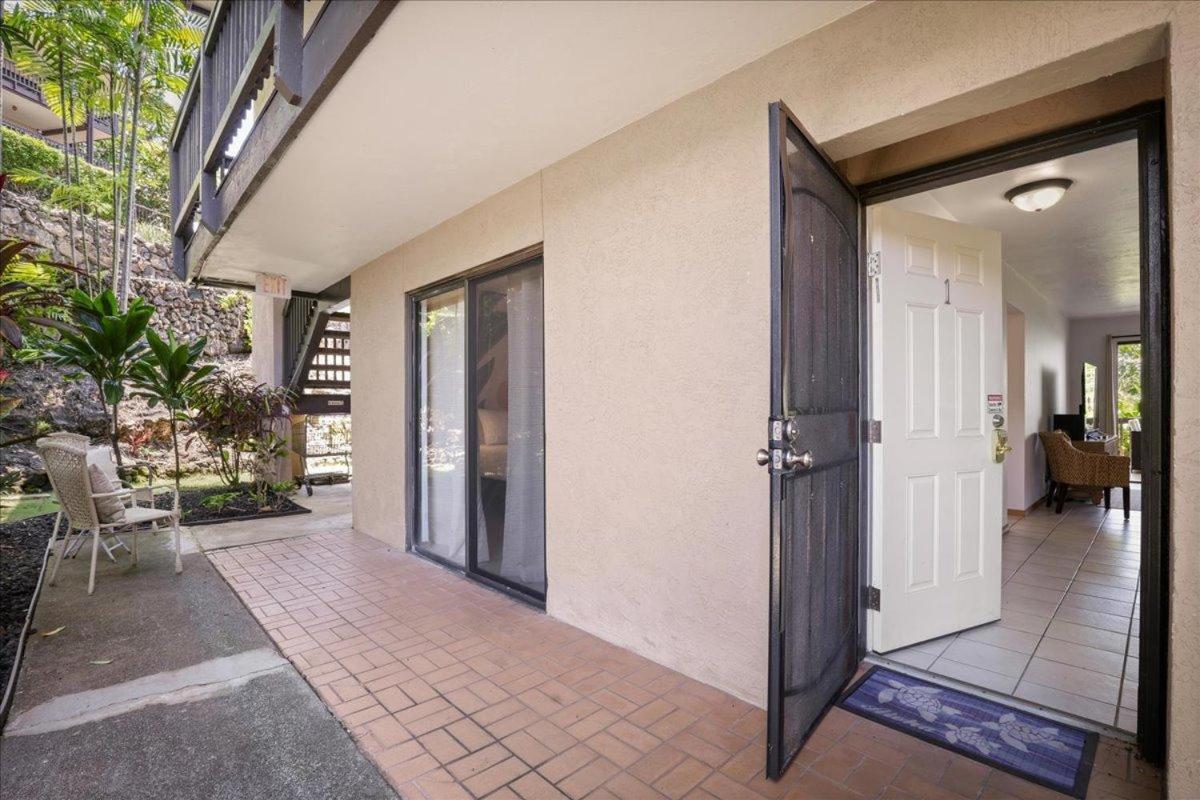 Kona Westwind 1 New! Quiet Ocean-view 1st Floor | Patio | Pool *
