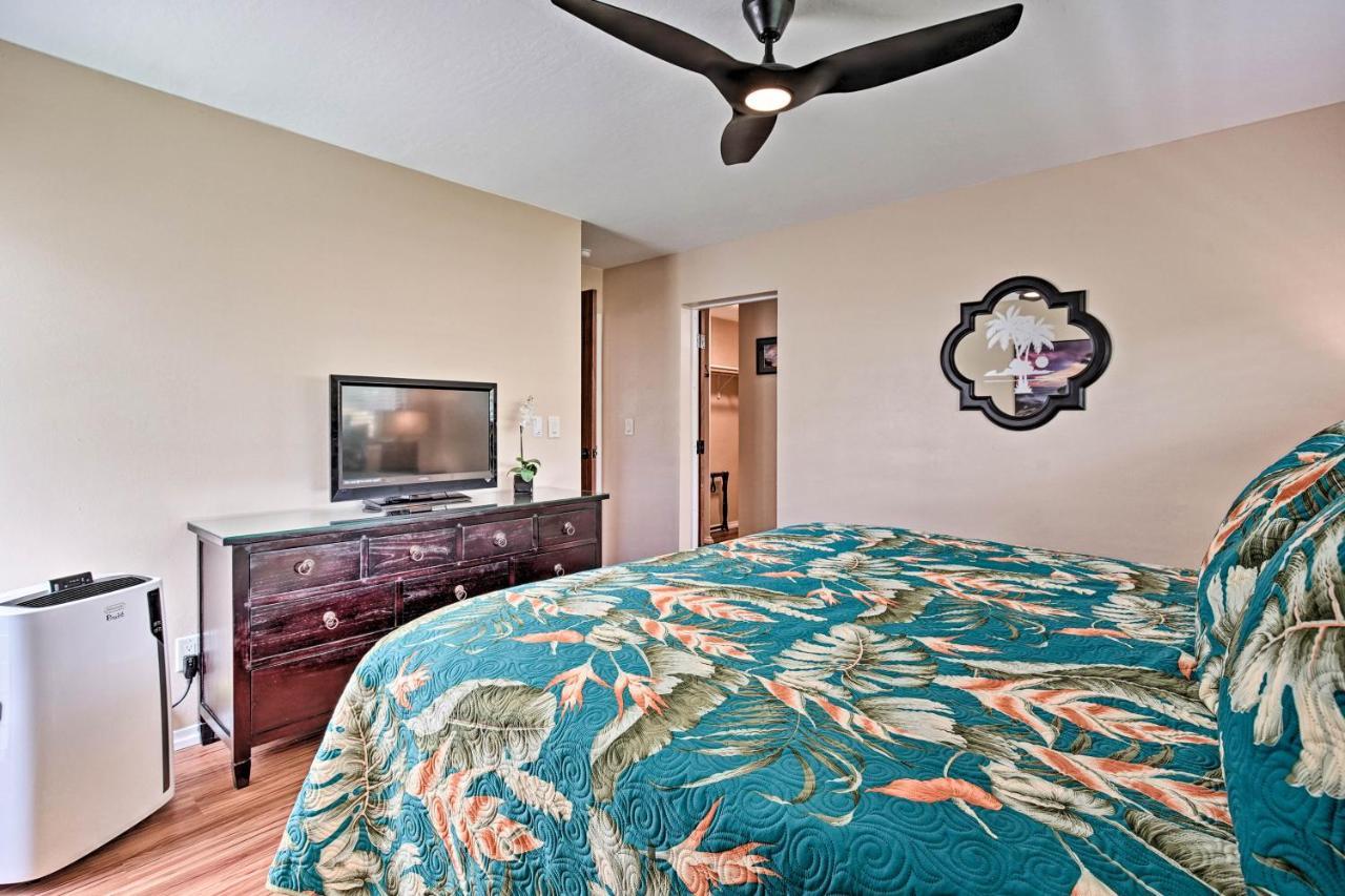 With Pool And Ocean Views Apartment Kailua-Kona