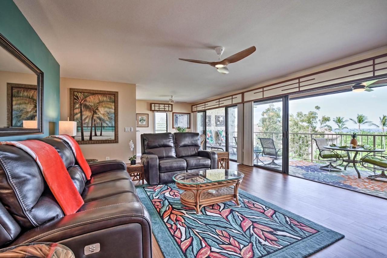 With Pool And Ocean Views Apartment