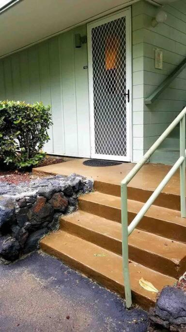 Downtown Hawaiian Paradise With Hot Tub, Pool & - Kona Islander *