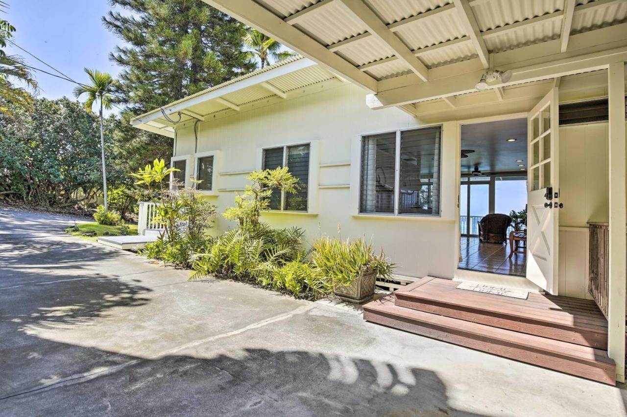 Bright And Airy House With Oceanfront Views Holiday home