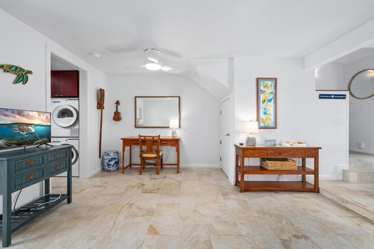 Big Island Keauhou Surf & Racquet 181 Townhouse Apartment