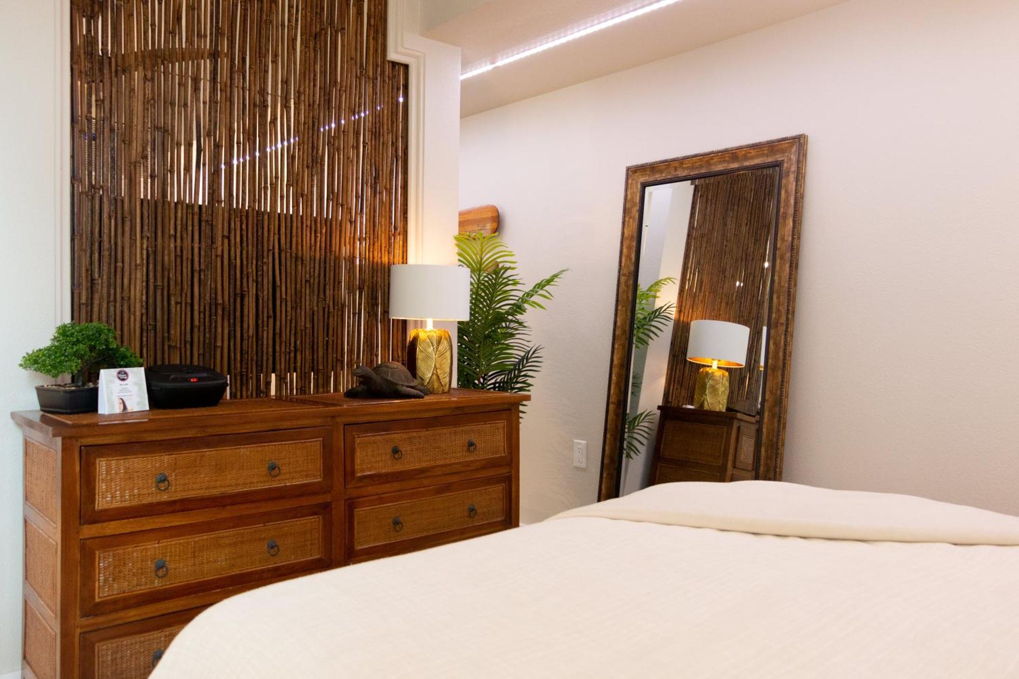Plumeria Guest house *