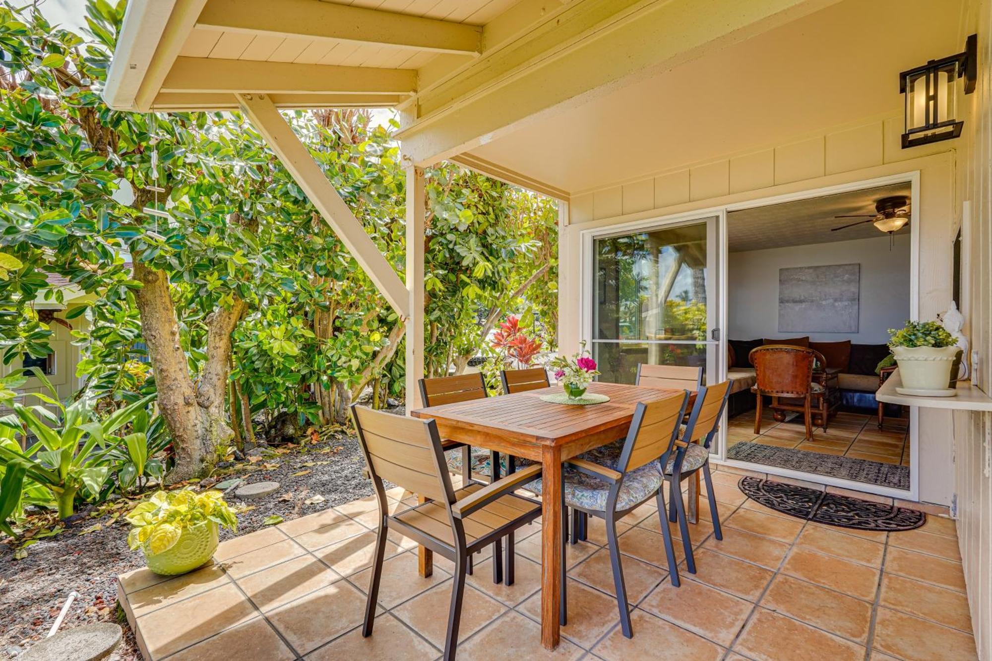 Ultimate Oceanfront Townhome Located On Kona Coast Holiday home Kailua-Kona