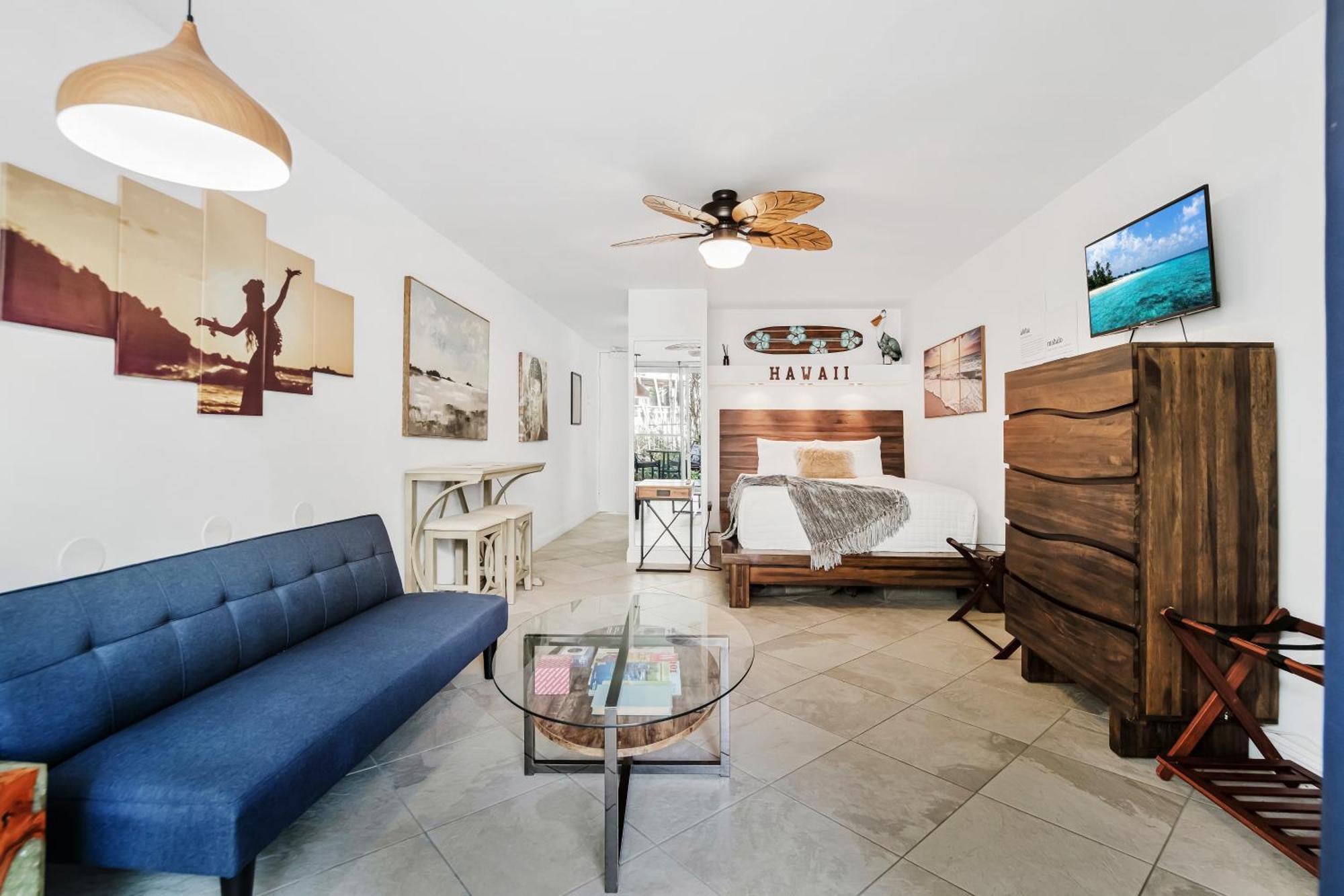 Downtown Hawaiian Paradise With Hot Tub, Pool & - Kona Islander *