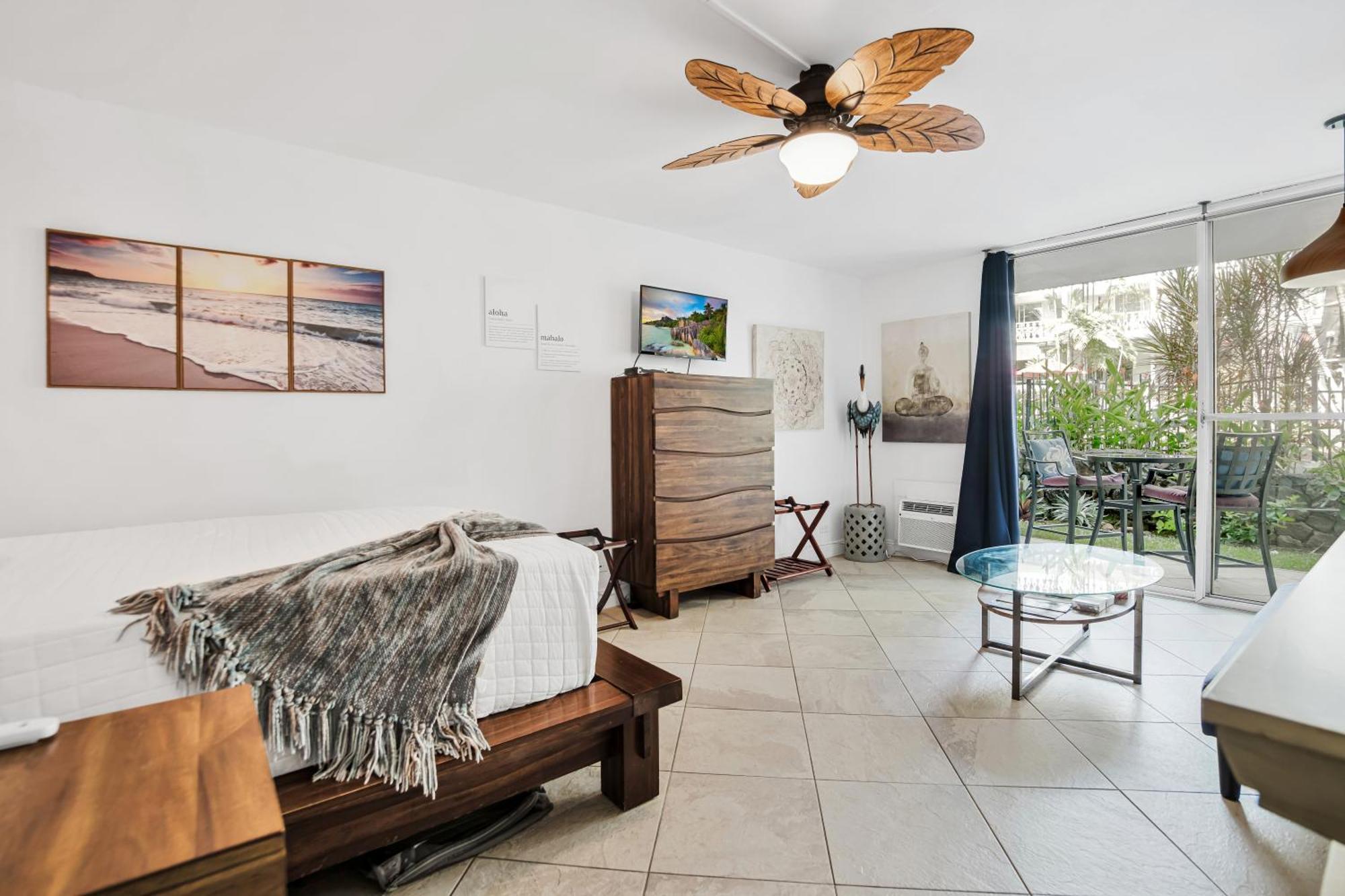 Aparthotel Downtown Hawaiian Paradise With Hot Tub, Pool & - Kona Islander
