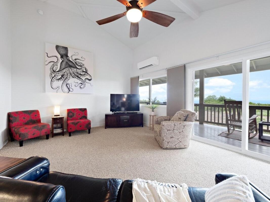 Oceanview Modern Cozy 3 Bed House Guest house