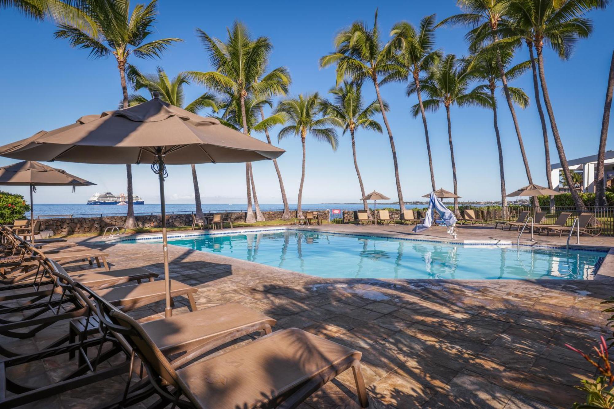 Royal Sea Cliff Kona By Outrigger Apartment *