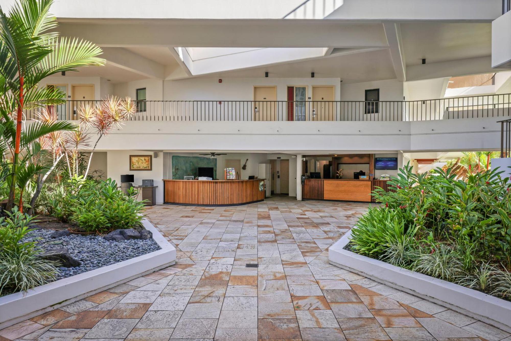 Royal Sea Cliff Kona By Outrigger * Kailua-Kona