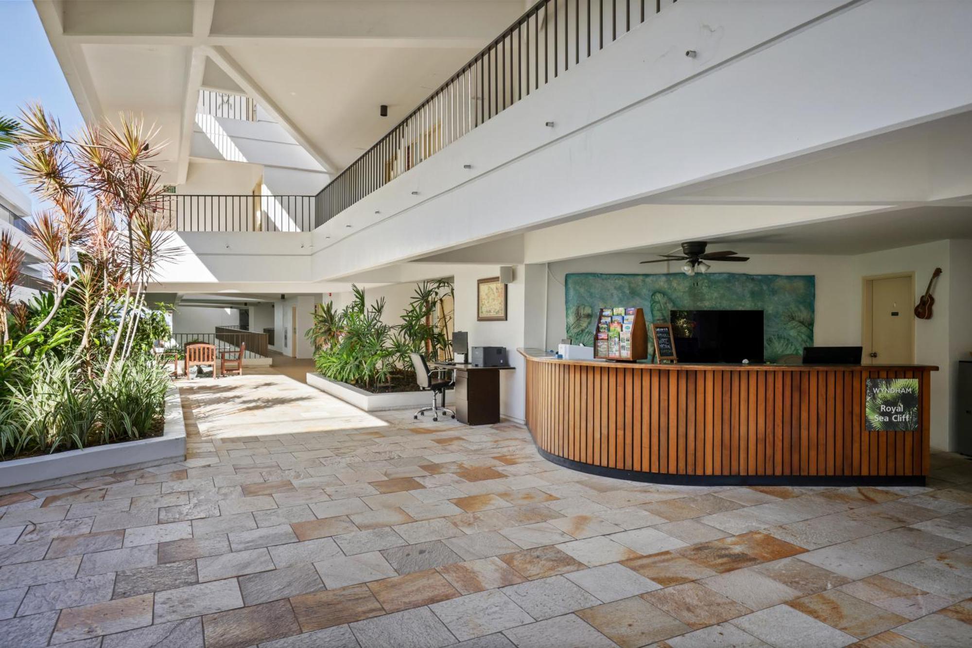 Royal Sea Cliff Kona By Outrigger Apartment