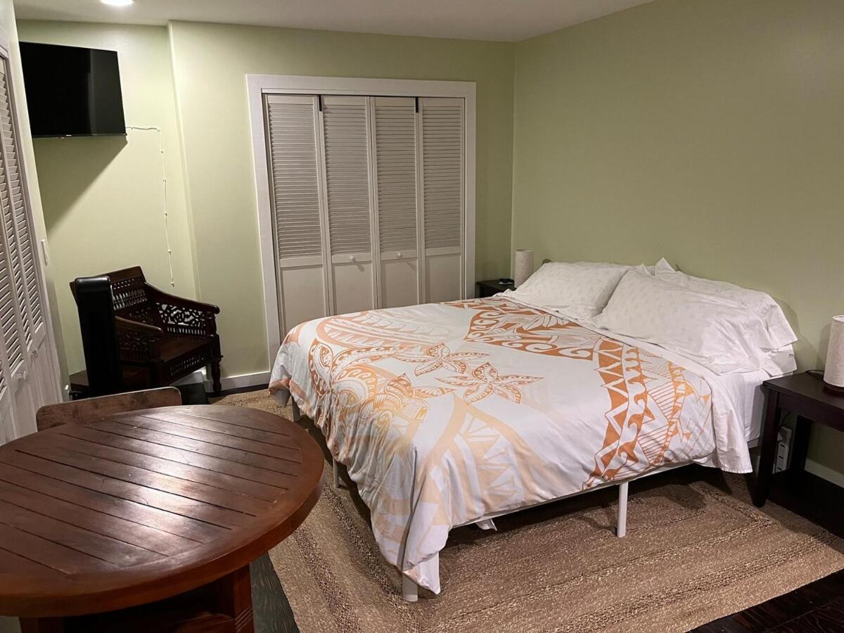 Apartment Kona Trio, Rent 3 Private Units Together