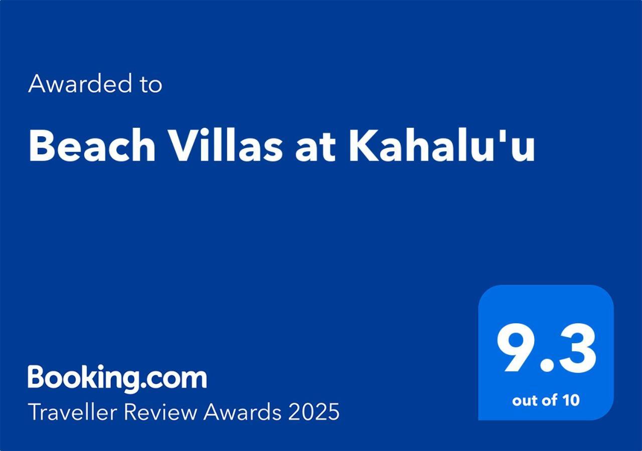 At Kahalu'u Kailua-Kona