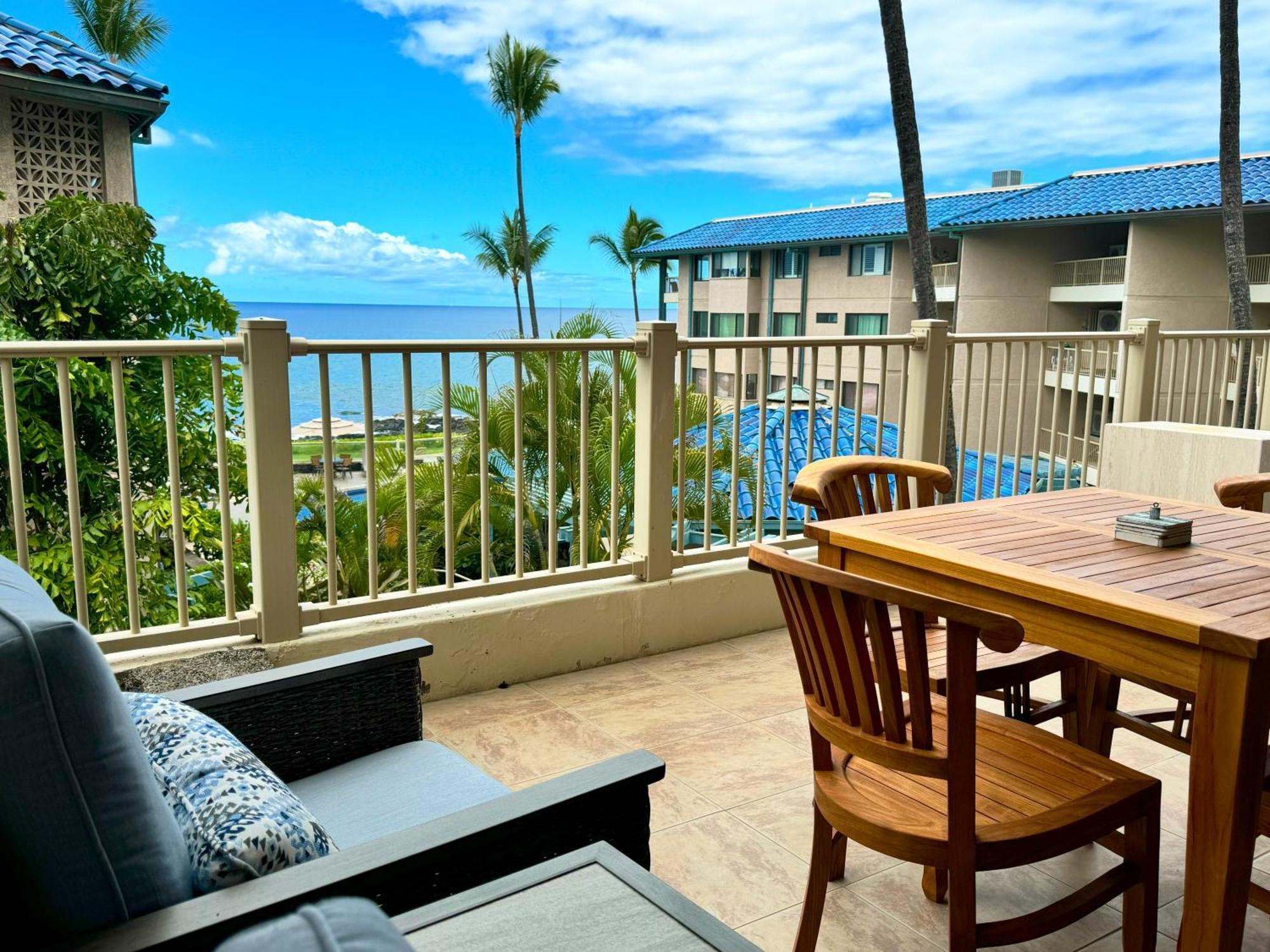 Exceptional Kona Reef - Full Ac - Oceanfront - Walking Distance To Restaurants & Shops Apartment Kailua-Kona