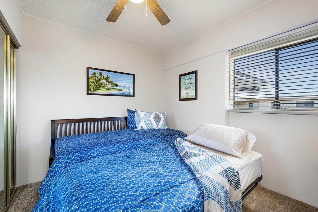 Kona Plaza #409