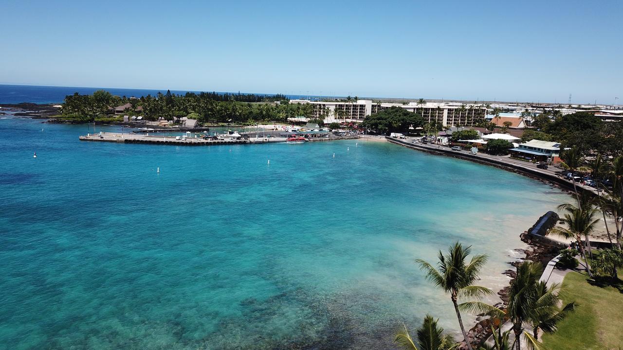 Kona Plaza #409 Apartment *