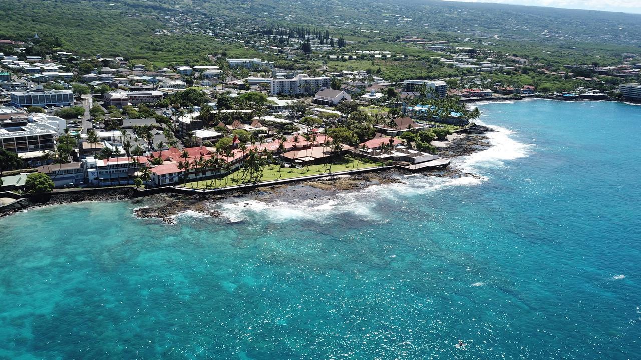 Kona Plaza #409 Apartment *