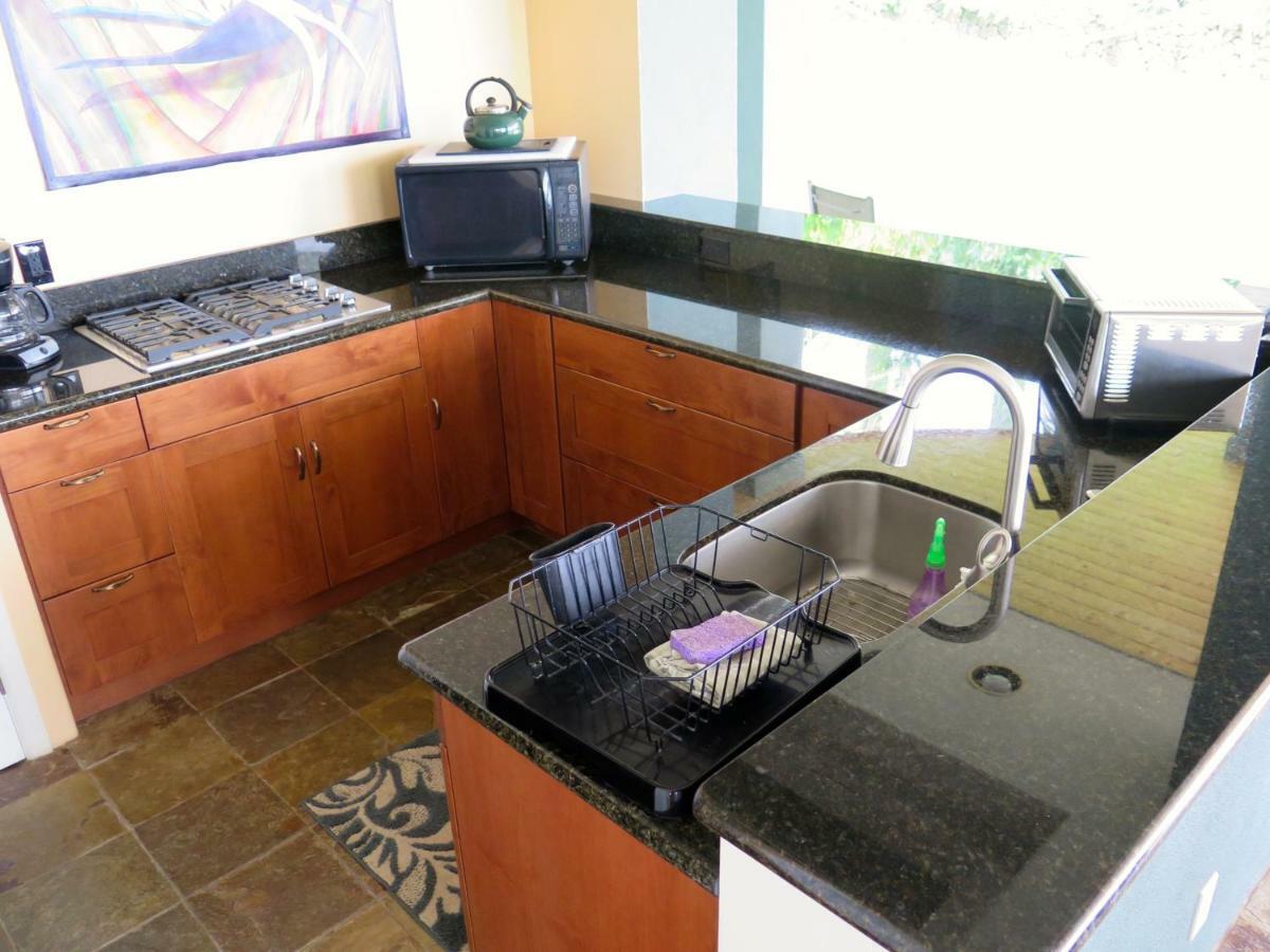 Villa Affordable Luxury On One Acre