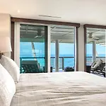 Kona Seaside Yacht Villa