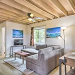 Cozy Kailua-Kona Escape Near Pristine Beaches