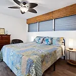 Kona Mansions#301