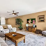 Sea Village 1105