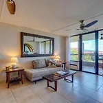 Kona Pacific Top Floor Retreat Ocean View And Pool!