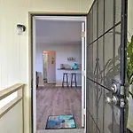 Kona Kai Haven With Pool Access, Walk To Beach!