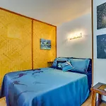 Kailua-Kona Vacation Rental - Walk To The Beach!