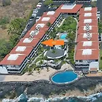 Casa De Emdeko 232