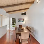 Walua Trail Estate