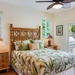Kona Beach Bungalows