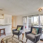 Kailua-Kona Vacation Rental With Pool Access!