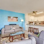 Kailua-Kona Vacation Rental With Pool Access!