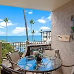 Kona Reef F2 - Charming Oceanfront Condo For 4