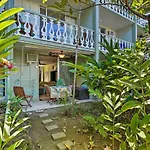 Great Location Downtown Kailua Kona, Beach And Pool