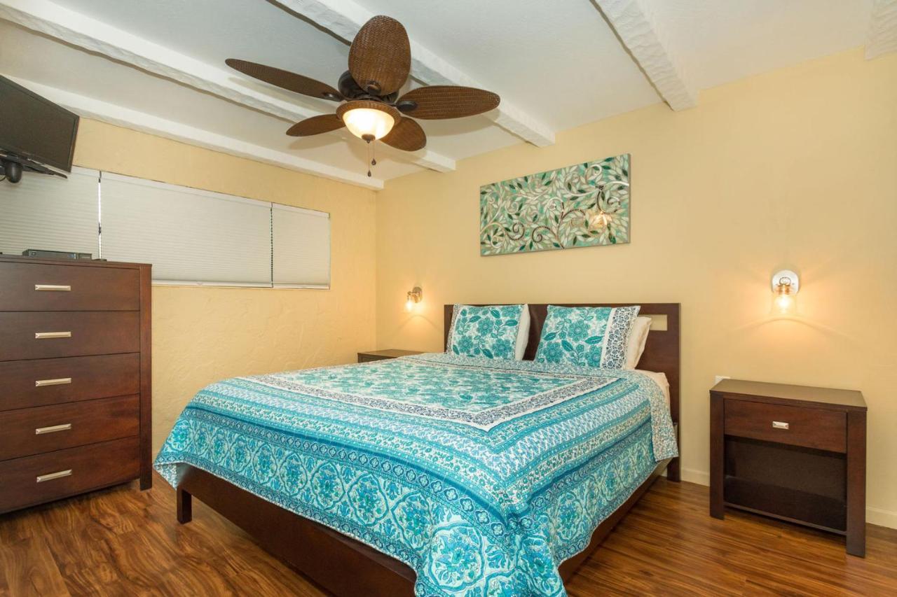 Casa De Emdecko #138 By Casago Kona - And Oceanfront Holiday home