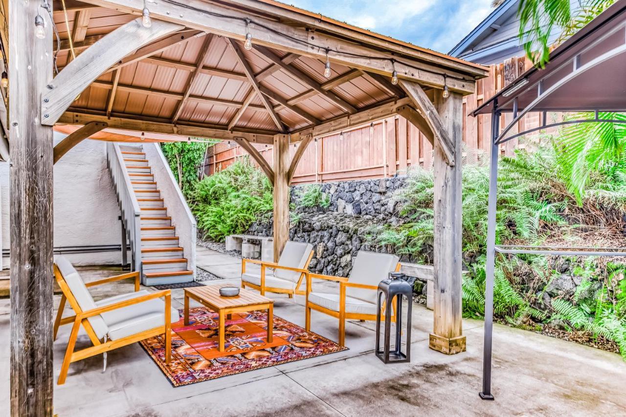 Kona Paradise