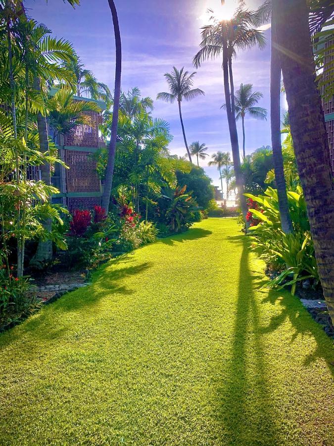 Enjoy The Sunset At Ocean Front 1br - Pool On Site! Apartment Kailua-Kona
