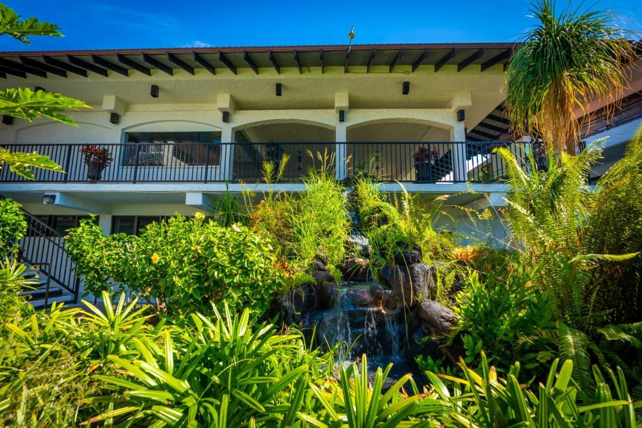 Zero Fees Aloha Lani #a208 At Casa De Emdeko