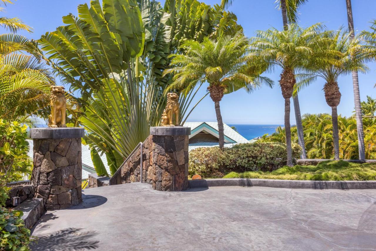 Waterfall House - Hawaii * Kailua-Kona