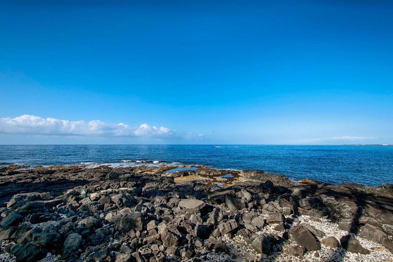 Royal Seacliff #406 Kailua-Kona