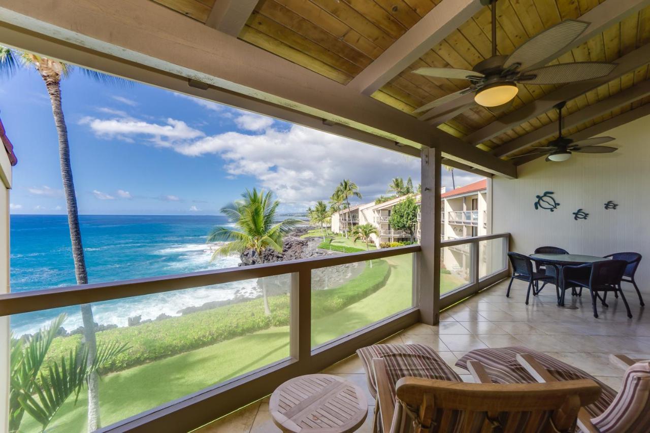 Luxurious 3 Bedroom / 2 Ba Direct Oceanfront