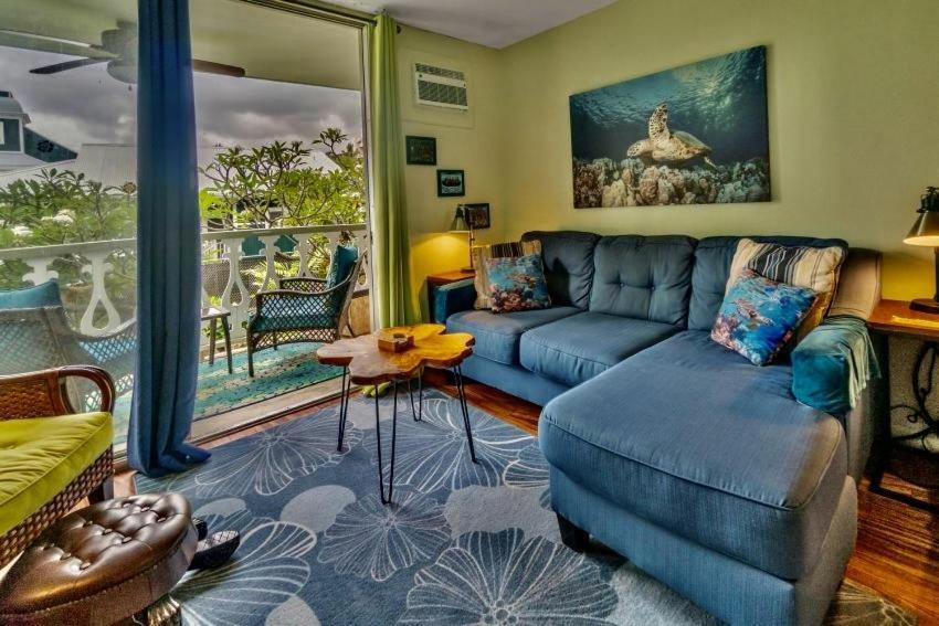 Your Hawaiian Tropical Garden View - Kona Islander Apartment Kailua-Kona
