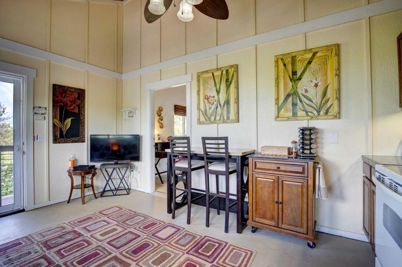 Charming Near Hiking And Golf! Kailua-Kona